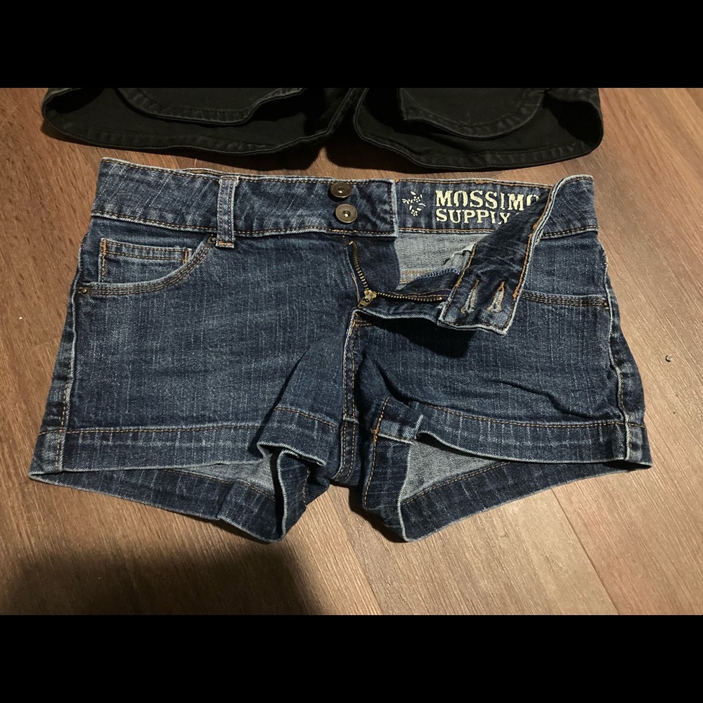 Mossimo Supply Co. Juniors Shorts